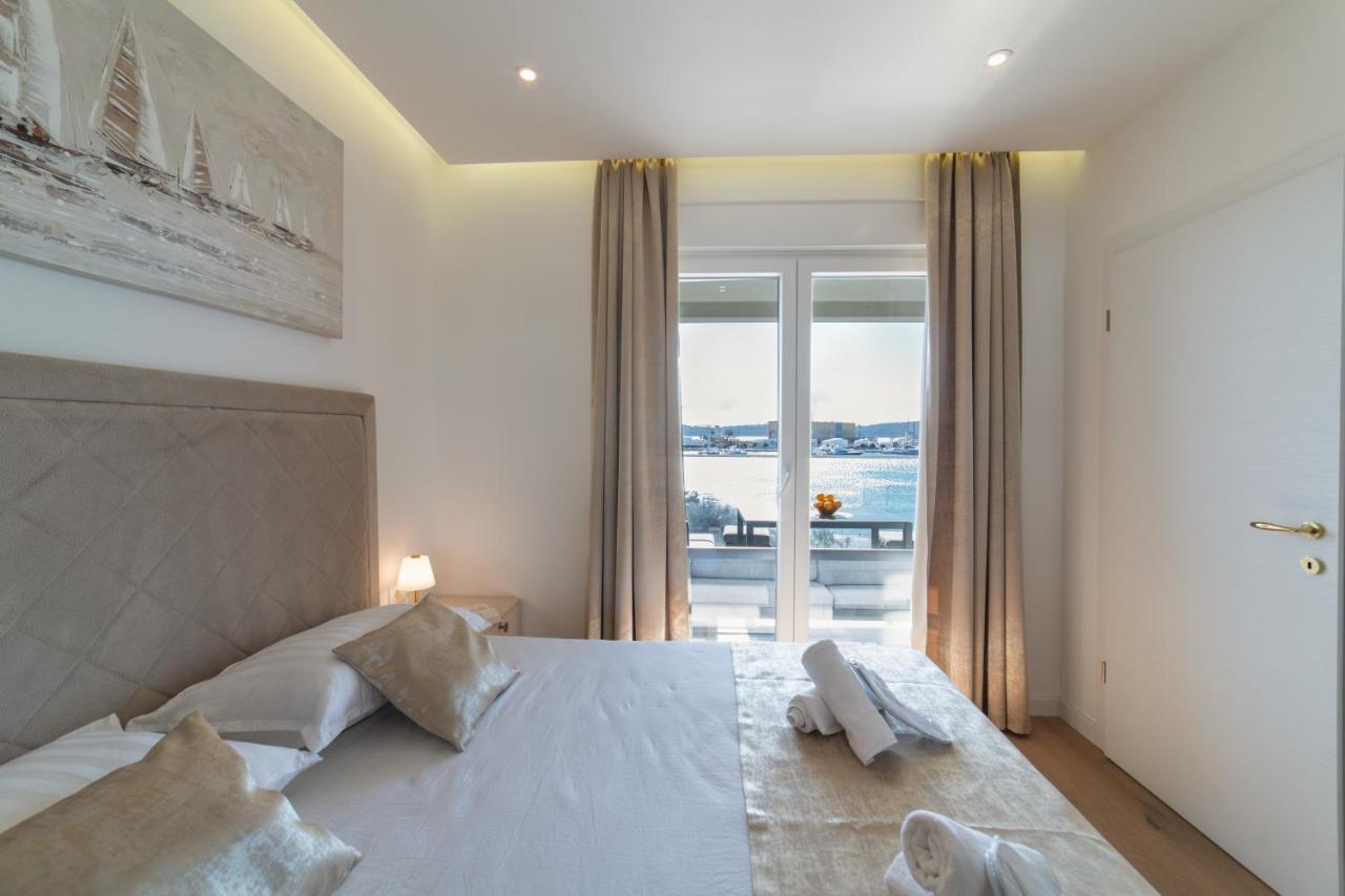 Apartman Blue Wave Trogir Exterior photo